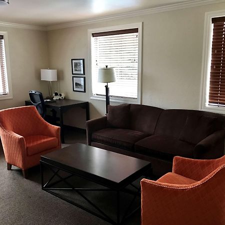 Best Western Wesley Inn & Suites Gig Harbor Extérieur photo