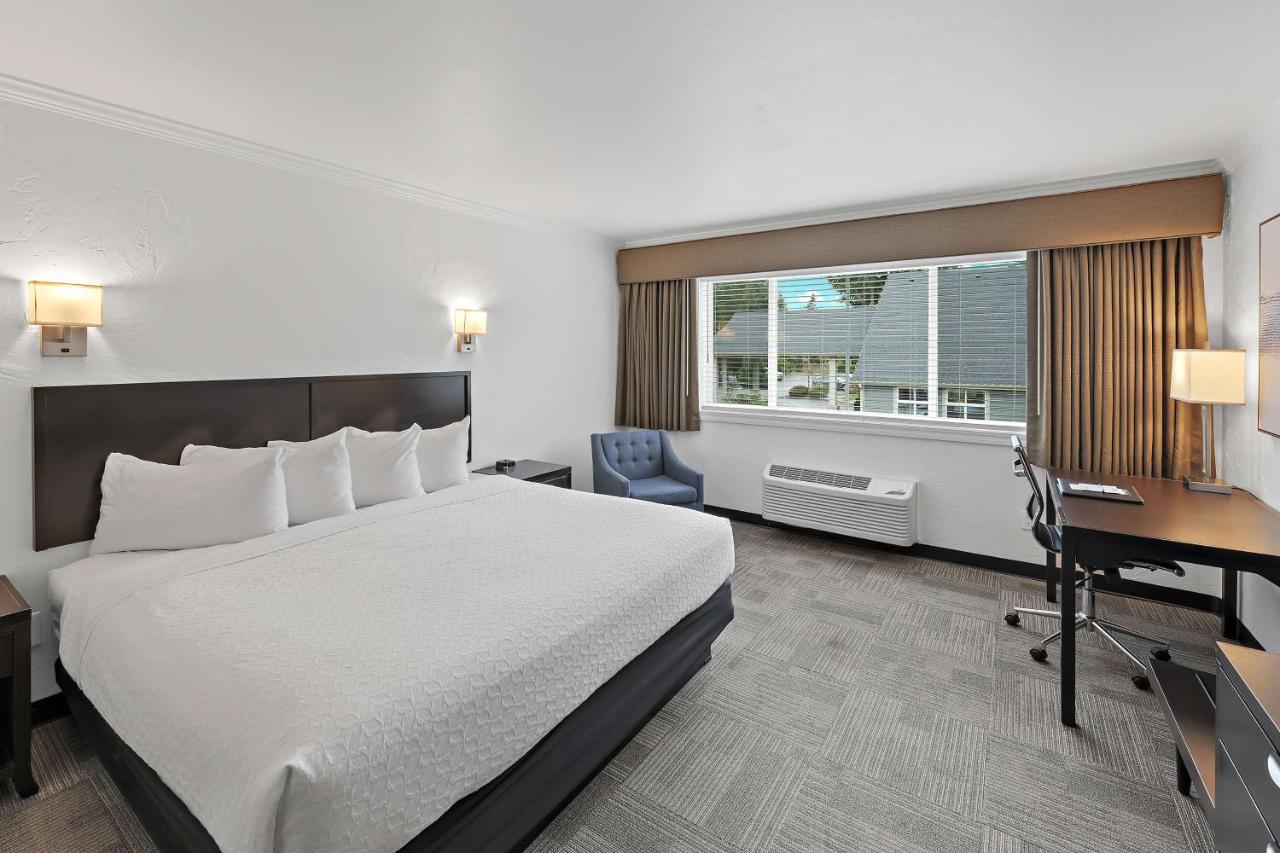 Best Western Wesley Inn & Suites Gig Harbor Extérieur photo
