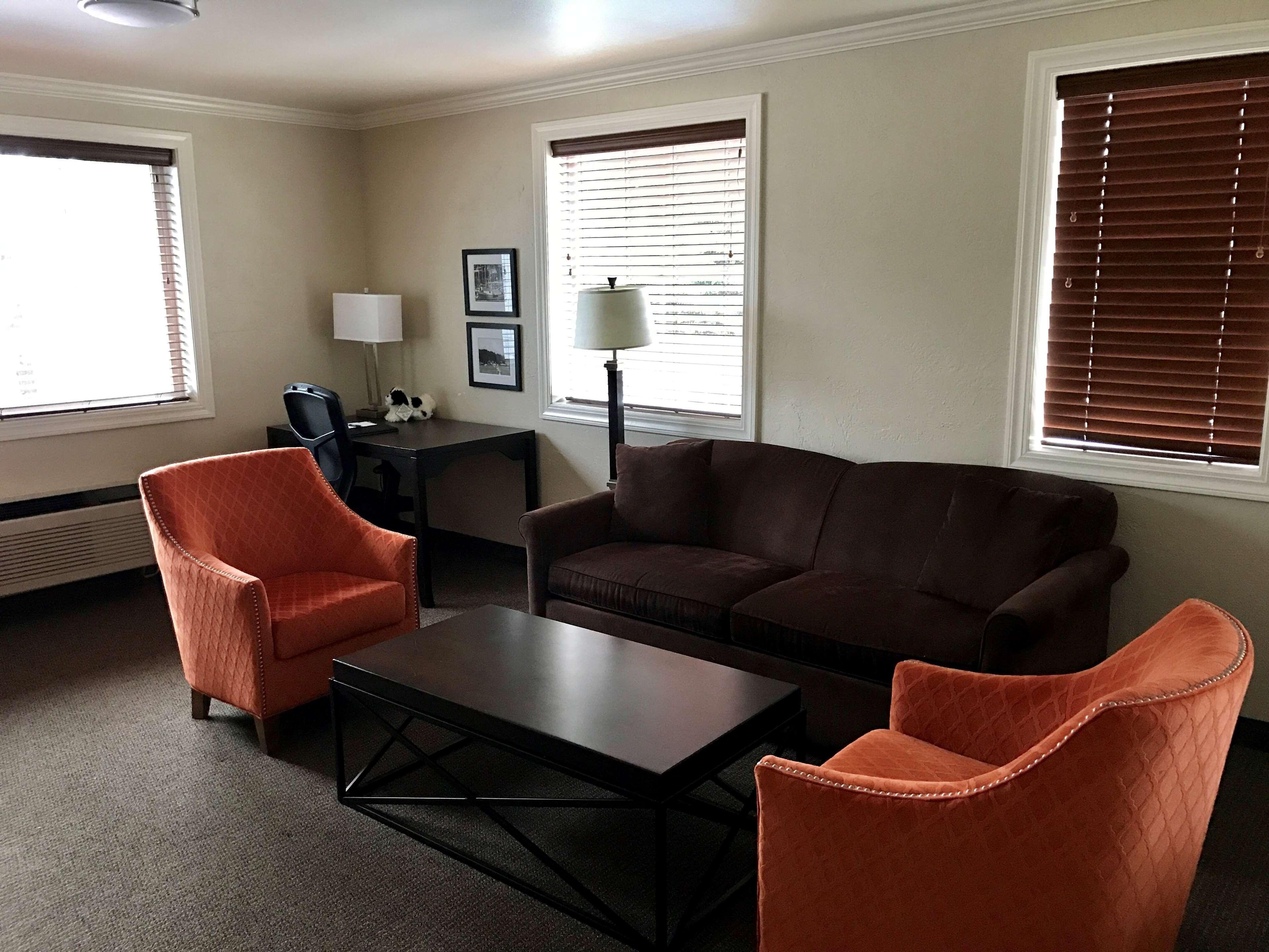Best Western Wesley Inn & Suites Gig Harbor Extérieur photo
