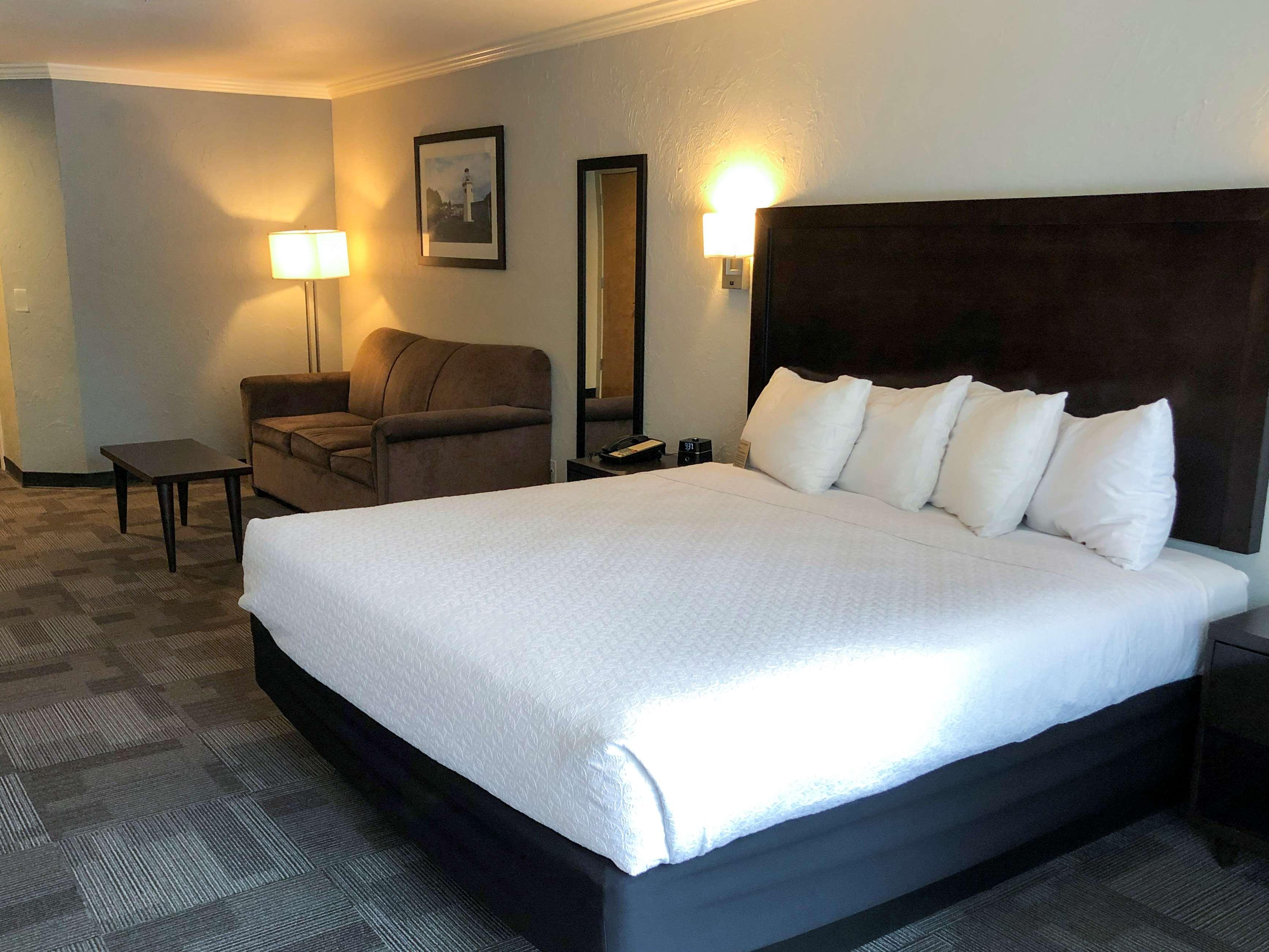 Best Western Wesley Inn & Suites Gig Harbor Extérieur photo