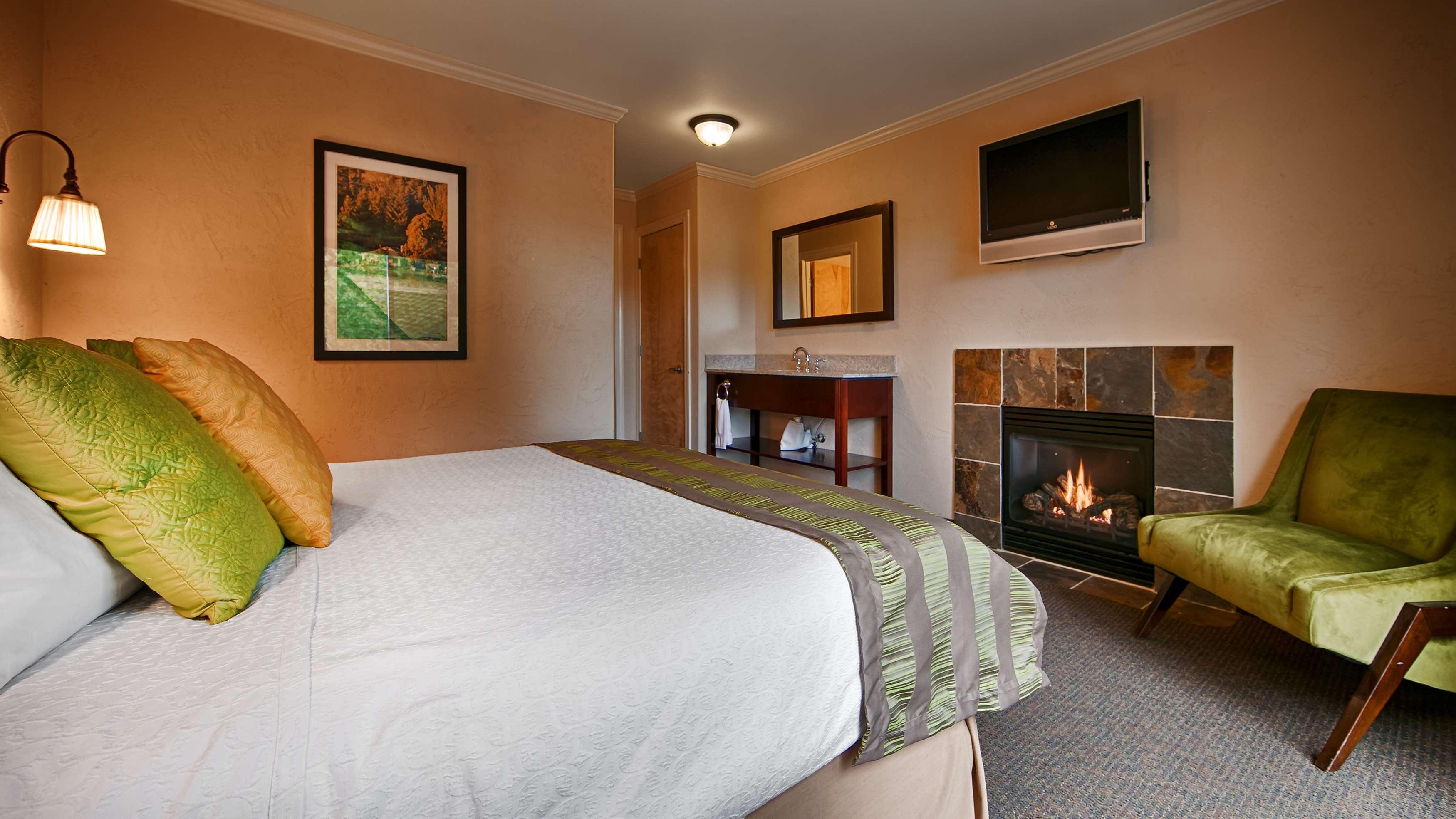 Best Western Wesley Inn & Suites Gig Harbor Extérieur photo