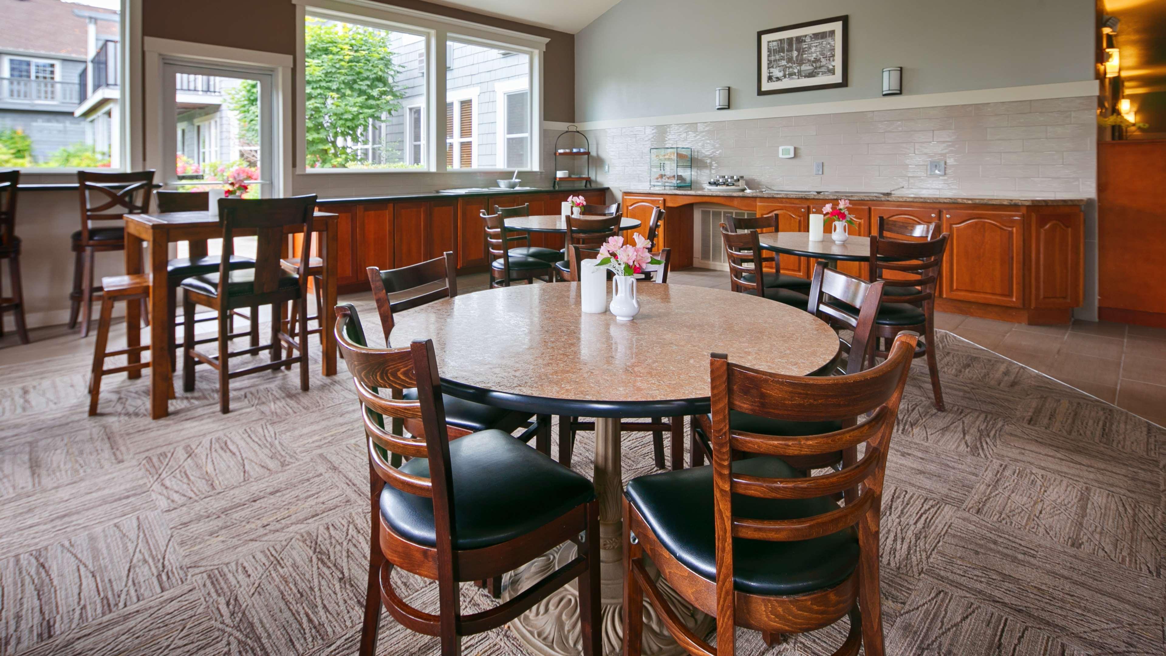 Best Western Wesley Inn & Suites Gig Harbor Extérieur photo
